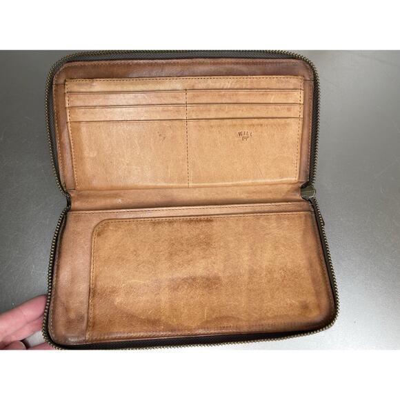 Will Leather Distressed Brown Full Zip XL Wallet Travel Organizer - Picture 4 of 8